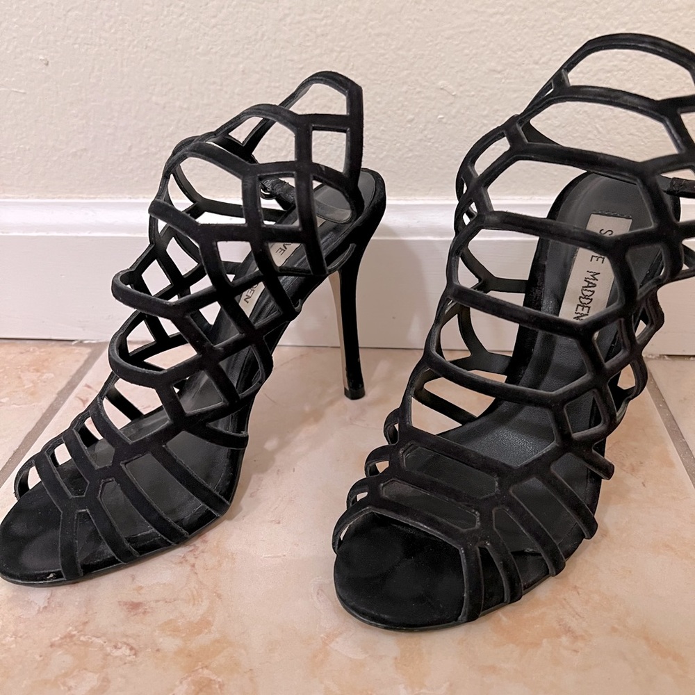 Black Steve Madden Heels